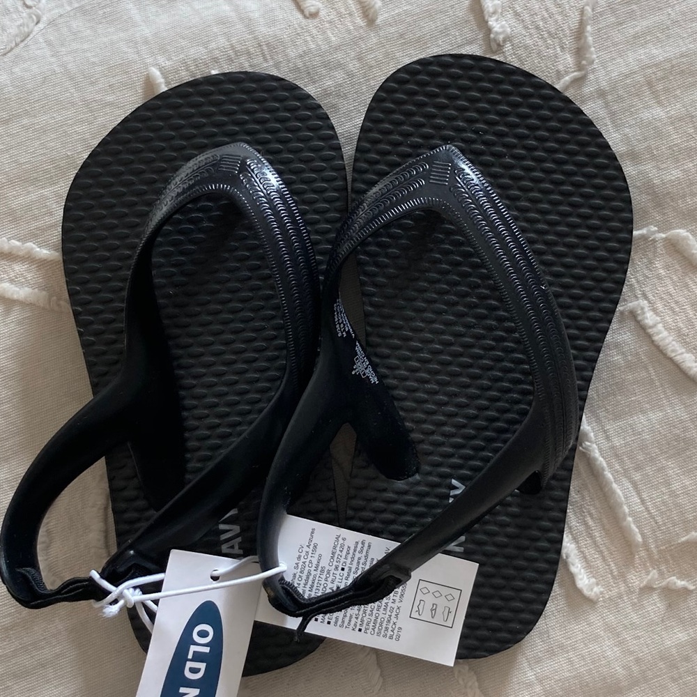 🍭🍭Old navy toddler flip flops🍭🍭